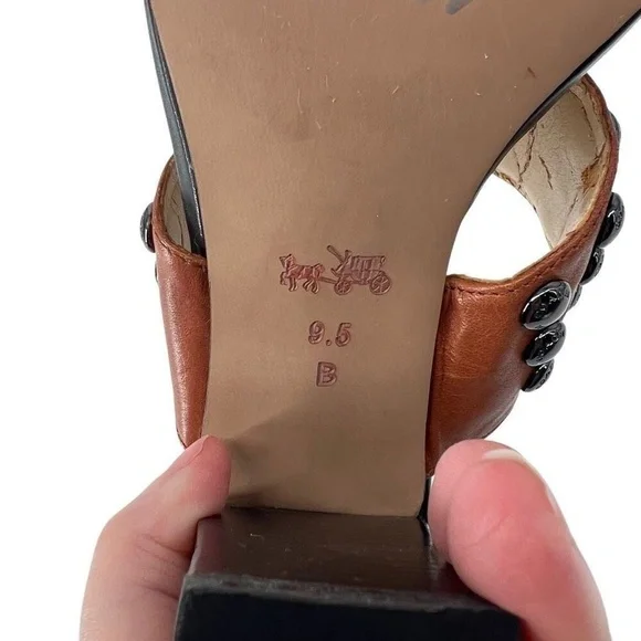 Coach Olivia Studded Leather‎ Heeled Sandals Shoes 9.5 Womens - Picture 7 of 7